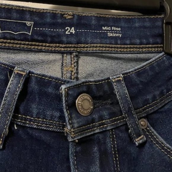 Levi's Mid Rise Skinny Jeans Size 24 - Picture 4 of 5